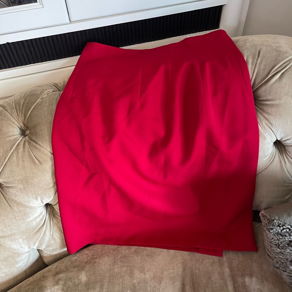 Red skirt size 10, made in USA , 100% pure wool